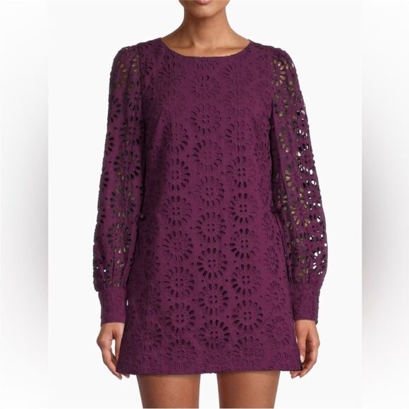 LILLY PULITZER | Aisha Cherry Ganache Purple Eyelet Lace Romper Women’s Size 4 - Picture 2 of 15